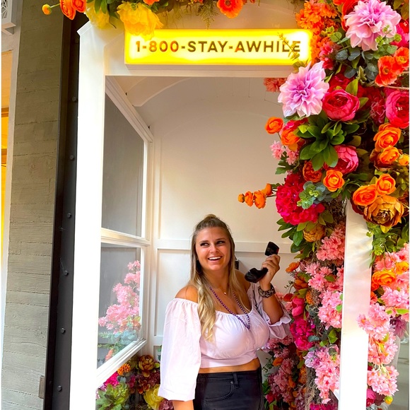 Meet your Posher, Kayla - Picture 1 of 1